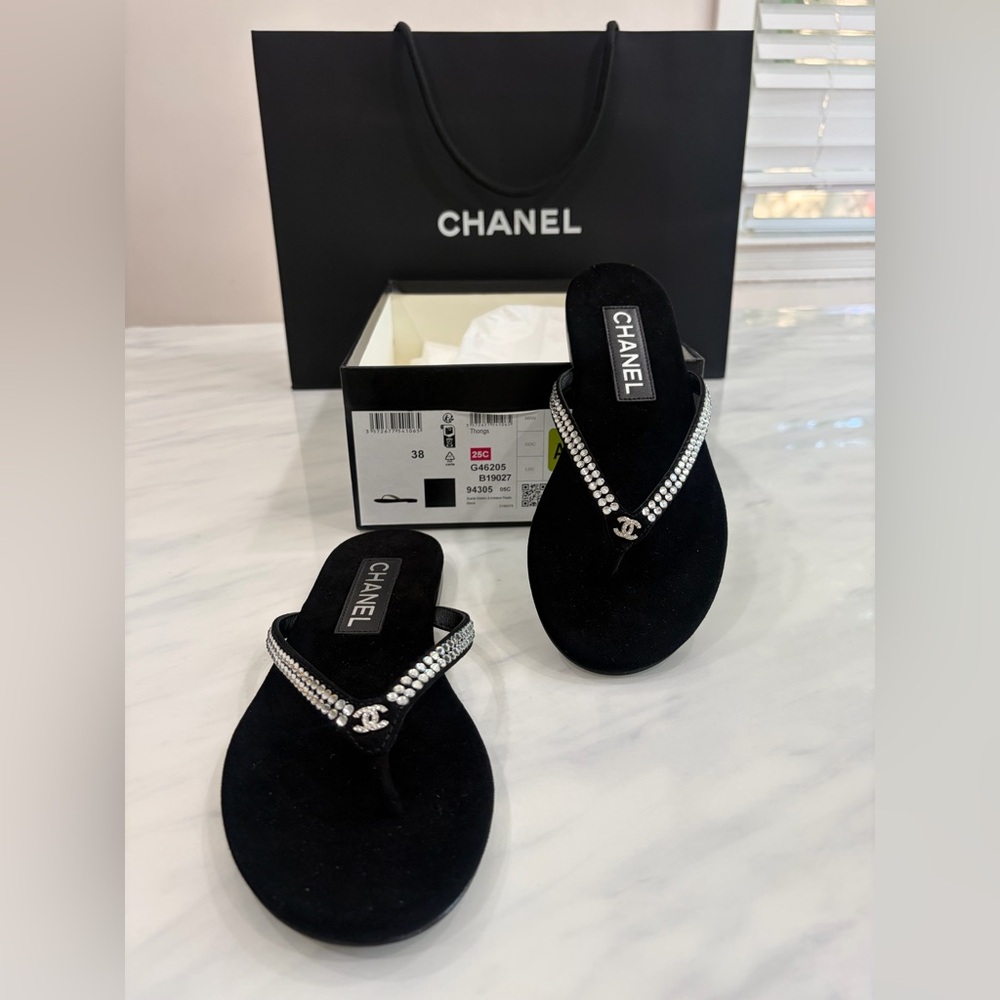 CHANEL suede Crystal Thong Sandals W box - Picture 2 of 6